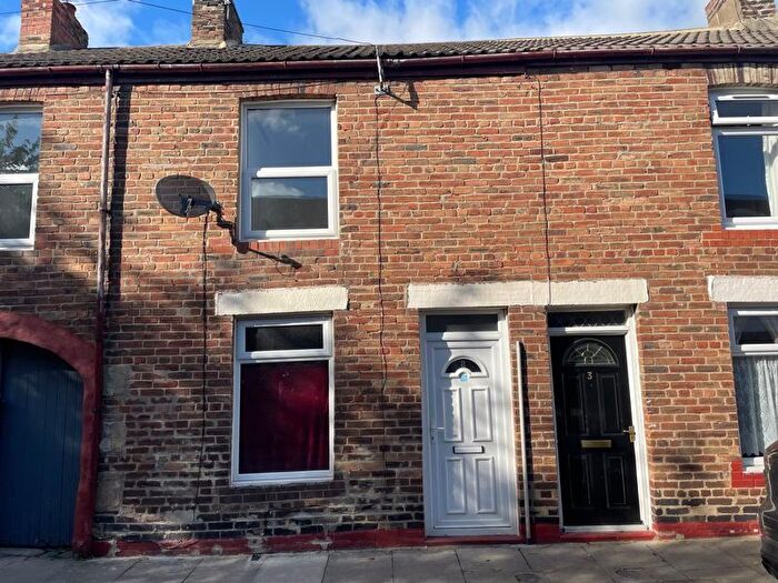 3 Bedroom Terraced House To Rent In Primitive Street, Shildon, DL4