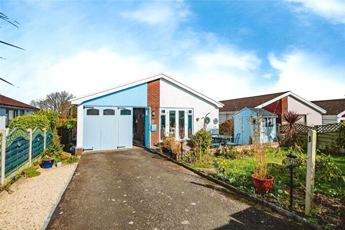 3 Bedroom Bungalow For Sale In Parc Y Delyn, Parcllyn, Cardigan, Ceredigion, SA43