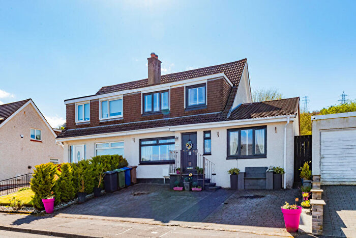 4 Bedroom Semi Detached House For Sale In Rosedale Avenue, Paisley, PA2