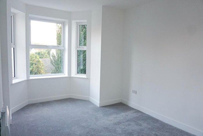 1 Bedroom Apartment To Rent In Third Avenue, NG7