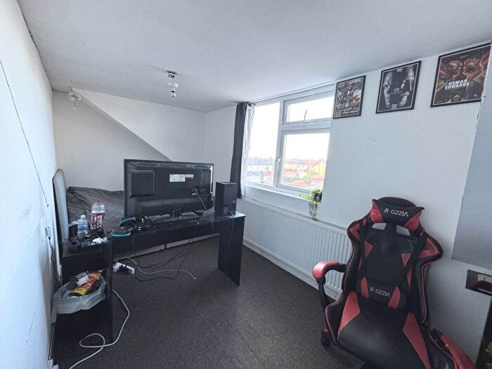4 Bedroom Block Of Apartments For Sale In Marton Drive, Blackpool, FY4