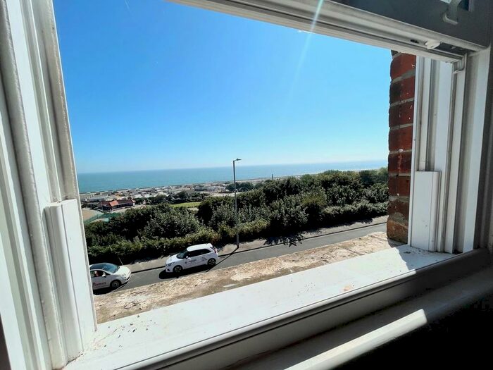 2 Bedroom Apartment To Rent In North Parade, Lowestoft, NR32