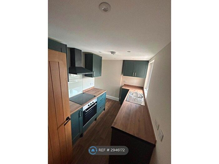 1 Bedroom Flat To Rent In Burford Road, Evesham, WR11