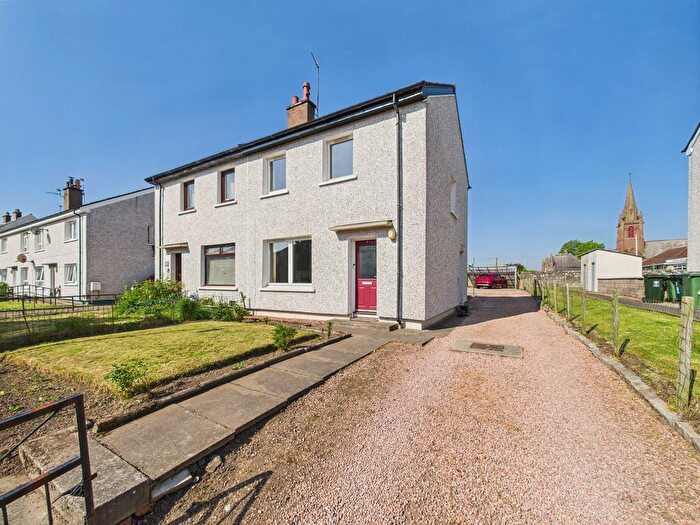 2 Bedroom Semi-Detached House For Sale In Carselea Road, Invergowrie, Angus, DD2