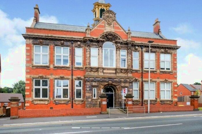 1 Bedroom Flat To Rent In Crocketts Lane, Smethwick, B66