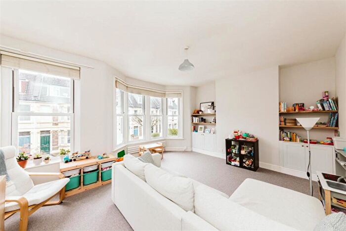 3 Bedroom Maisonette For Sale In Devonshire Road | Westbury Park, BS6