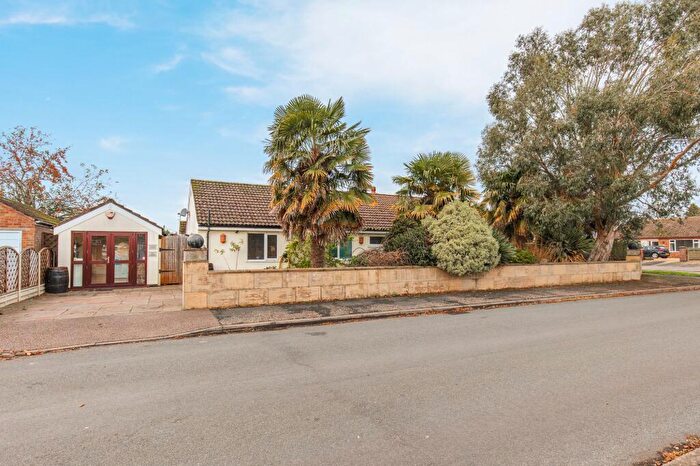 4 Bedroom Detached Bungalow For Sale In Detached Corner Plot Bungalow In Grimston, PE32