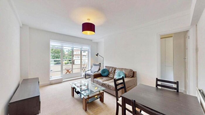 2 Bedroom Apartment To Rent In Hornsey Lane, Highgate, N6