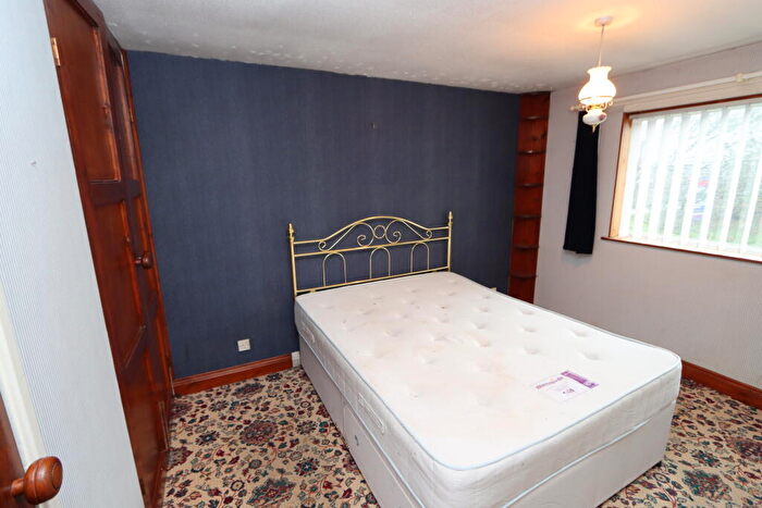 3 Bedroom End Of Terrace House For Sale In Norham Road North, North Shields, Tyne And Wear, NE29