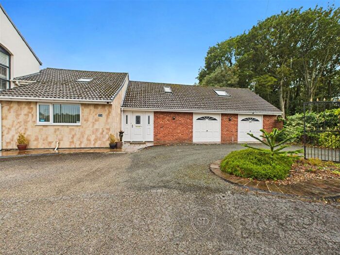 3 Bedroom Semi-detached House To Rent In Bushey Lane, Rainford, St. Helens, WA11