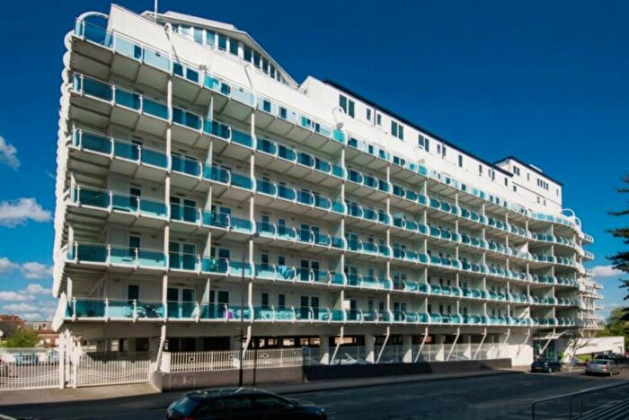2 Bedroom Apartment To Rent In Platinum House, Lyon Road, Harrow, HA1