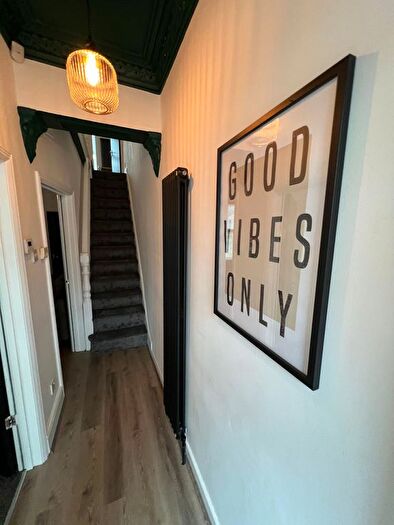 4 Bedroom Terraced House To Rent In Leopold Road, Kensington, L7