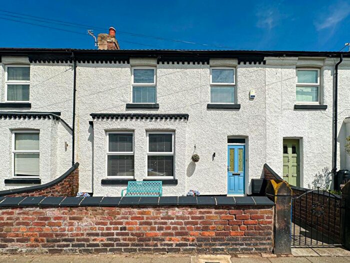 4 Bedroom Terraced House For Sale In Alderley Road, Wirral, CH47