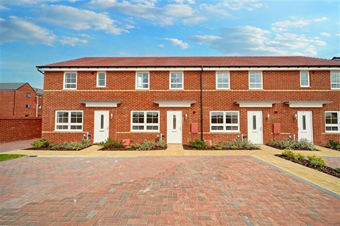 3 Bedroom Terraced House To Rent In Bedroom Terraced House In Rowan Road, Houghton Conquest, MK45