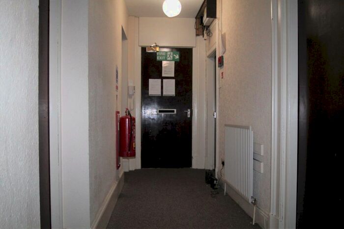 1 Bedroom Flat To Rent In Commercial Street, Dundee, DD1