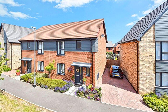 3 Bedroom Semi-Detached House For Sale In Bethell Road, Faversham, Kent, ME13