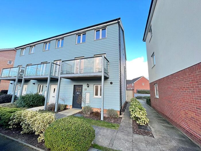 3 Bedroom Semi-Detached House To Rent In Honeysuckle Close, Cringleford, Norwich, NR4