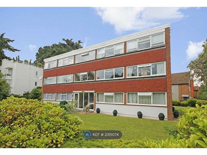 2 Bedroom Flat To Rent In Wellesley Road, Twickenham, TW2