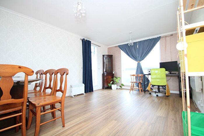 2 Bedroom Flat To Rent In Tavistock Road, Croydon, CR0
