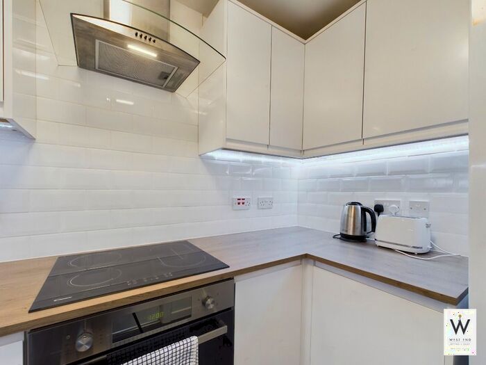 2 Bedroom Flat To Rent In Otago Street, Hillhead, Glasgow, G12