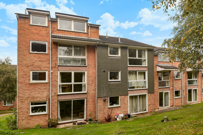 1 Bedroom Apartment To Rent In Beauchamp Place, Temple Cowley, OX4