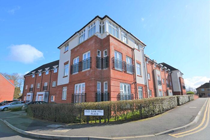 2 Bedroom Apartment To Rent In Stubwick Court, Amersham, HP6