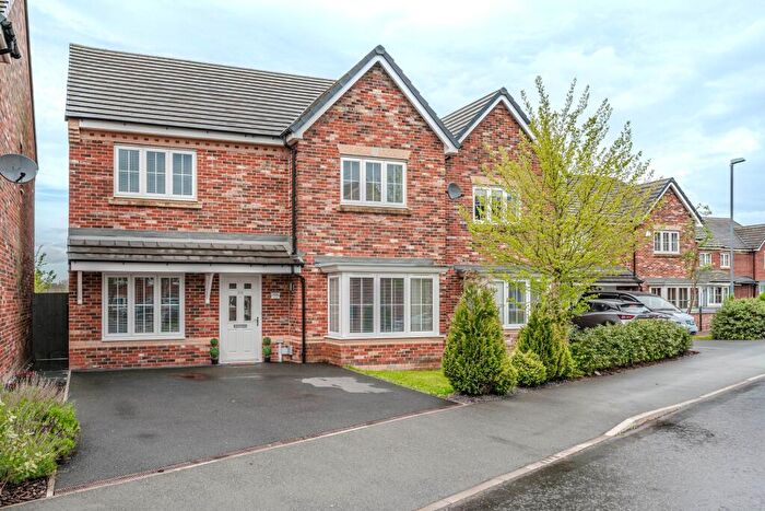 4 Bedroom Detached House For Sale In Mill Lane, Coppull, PR7