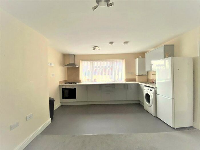 1 Bedroom Apartment To Rent In Station Road, First Floor Flat, Hendon, London, NW4