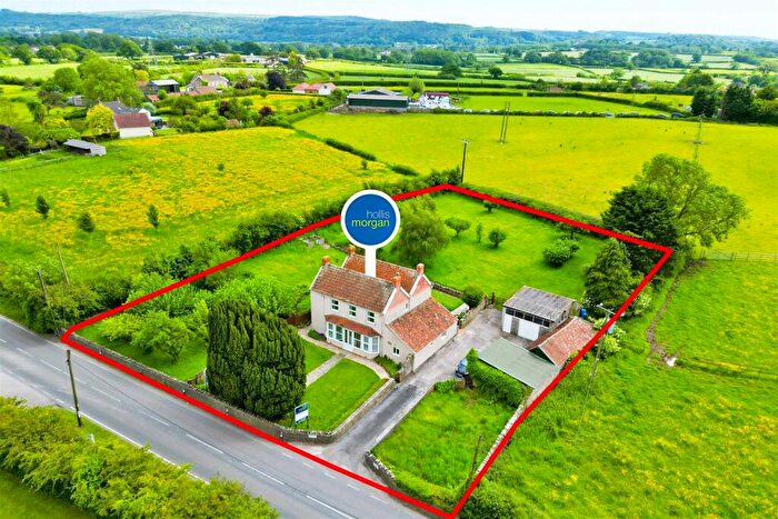 4 Bedroom Detached House For Sale In Detached | Updating, BS49