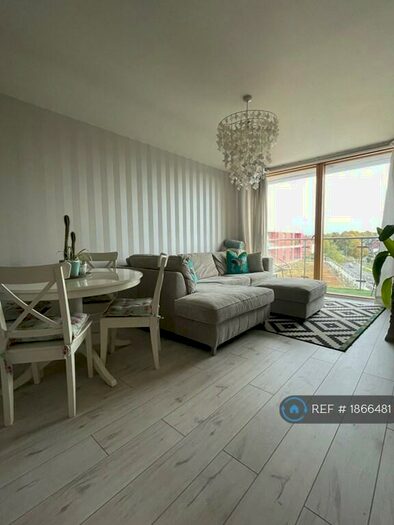 1 Bedroom Flat To Rent In Station Road, Orpington, BR6