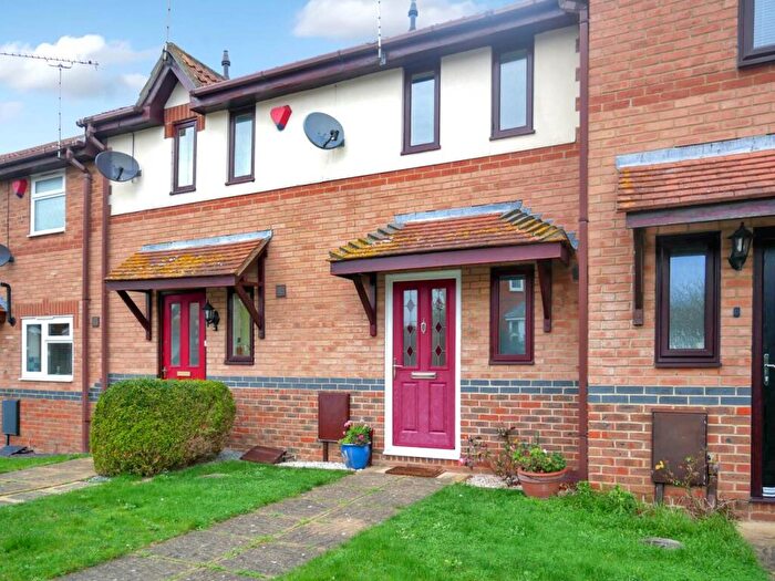 1 Bedroom House To Rent In Ten Acre Way, Rainham, Kent, ME8