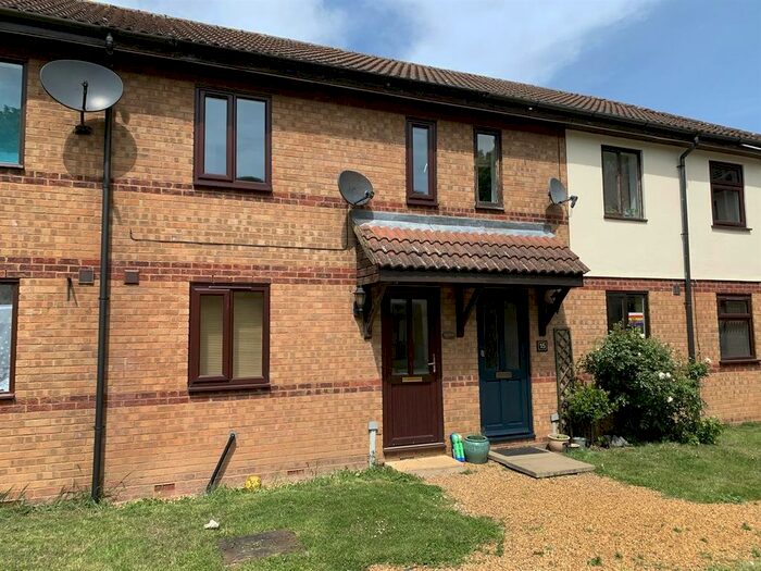 2 Bedroom Terraced House To Rent In The Lawns, Wisbech, PE13