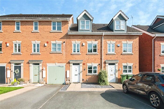 3 Bedroom Terraced House For Sale In Honeychurch Close, Redditch, Worcestershire, B98