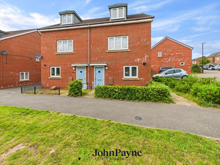 3 Bedroom End Of Terrace House To Rent In Clare McManus Way, Spirit Quarters, Coventry, CV2