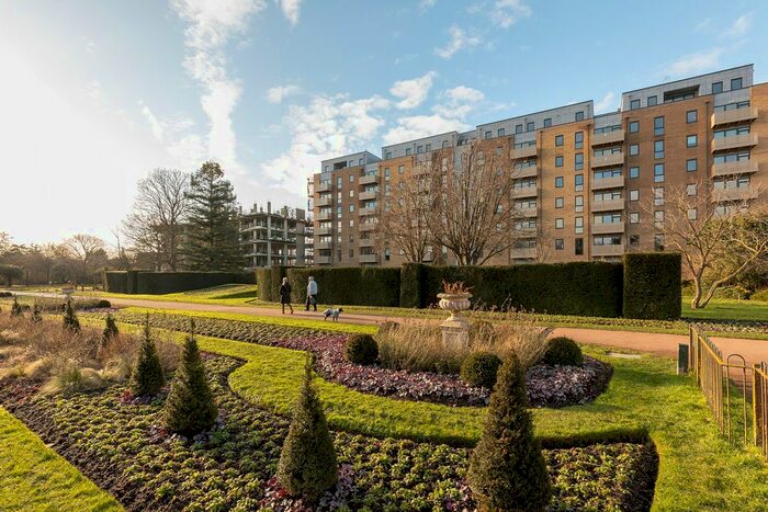 2 Bedroom Flat For Sale In "Founders Court South Type F-" At Market Street, Dartford, DA1