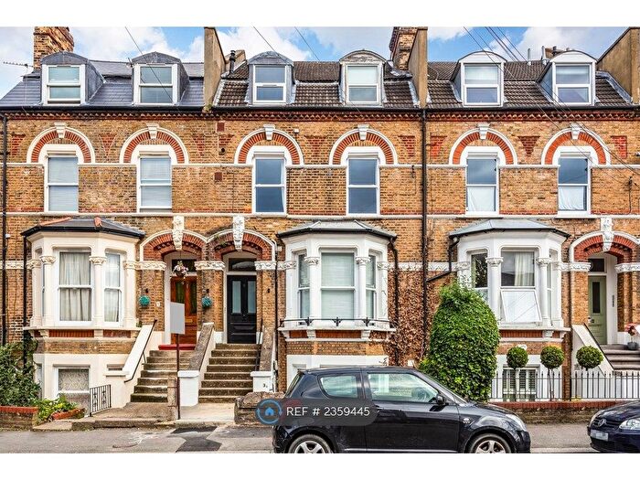 1 Bedroom Flat To Rent In Venner Road, Sydenham, London, SE26