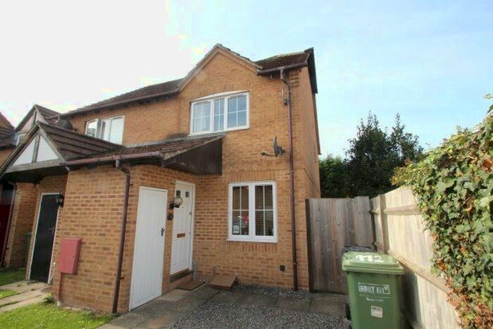 2 Bedroom Property To Rent In Bradley Stoke, Bristol, BS32