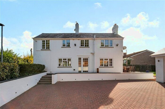 3 Bedroom Detached House For Sale In Sandy Lane, Codsall, Wolverhampton, WV8