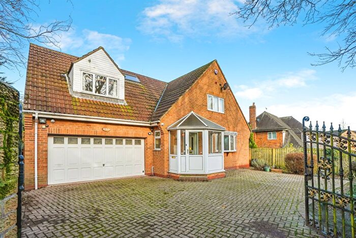 3 Bedroom Detached Bungalow For Sale In Chapel Lane, South Kirkby, Pontefract, WF9