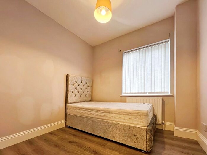 3 Bedroom Terraced House For Sale In Chapel Street, Leigh, WN7