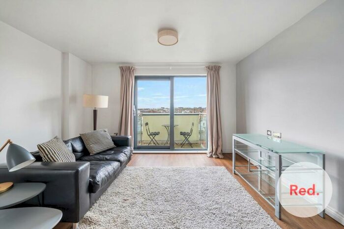 2 Bedroom Apartment To Rent In Oval Road, NW1