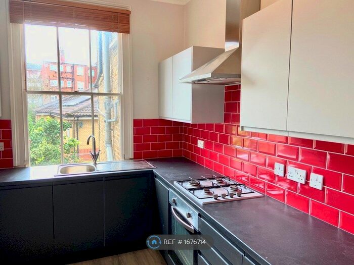 1 Bedroom Flat To Rent In St Luke's Avenue, London, SW4