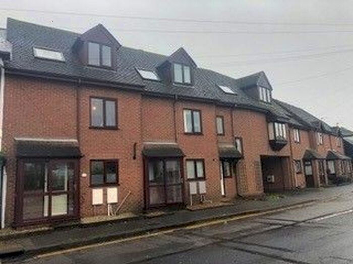 3 Bedroom Terraced House To Rent In Coast Road, Pevensey Bay, BN24