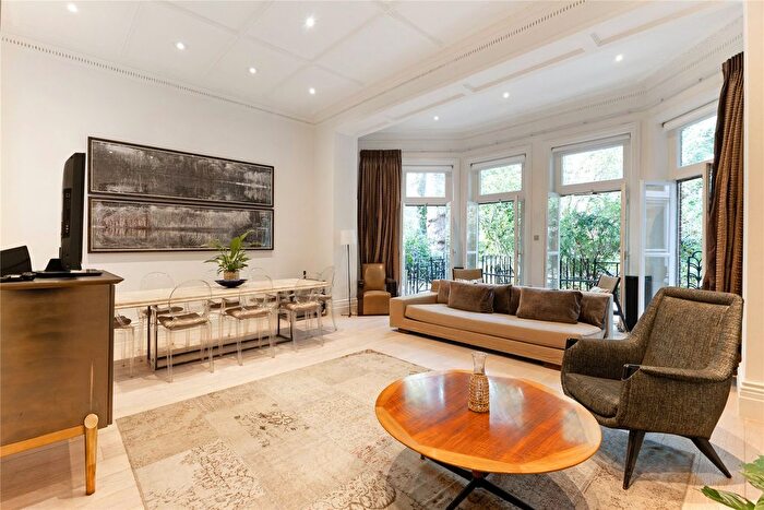 2 Bedroom Flat For Sale In Bramham Gardens, Earl's Court, SW5