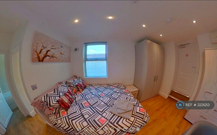 Studio To Rent In Langney Road, Eastbourne, BN21