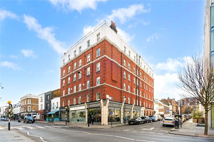 2 Bedroom Flat To Rent In Campden Hill Mansions, Edge Street, W8