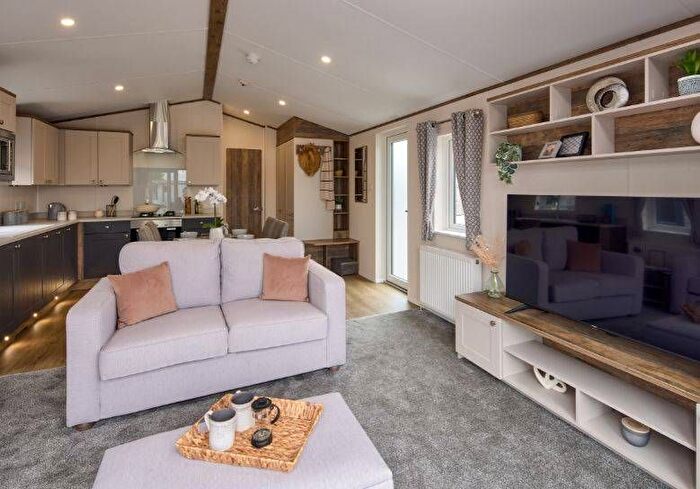 2 Bedroom Mobile/park Home For Sale In Links Avenue, Powfoot, Annan, DG12