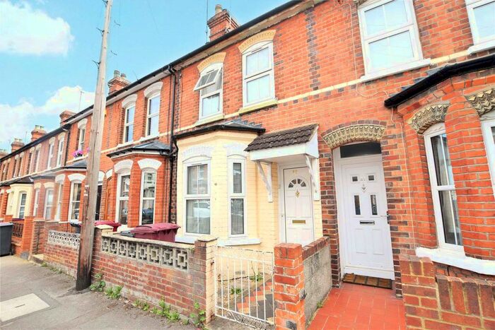 3 Bedroom Terraced House To Rent In Belmont Road, Reading, Berkshire, RG30