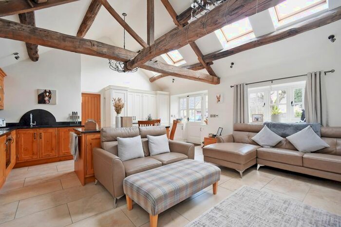 2 Bedroom Bungalow For Sale In Main Road, Holmesfield, Dronfield, S18