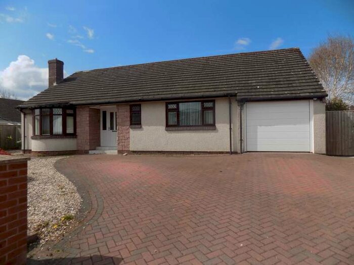 3 Bedroom Bungalow To Rent In Longlands Road, , Carlisle, CA3